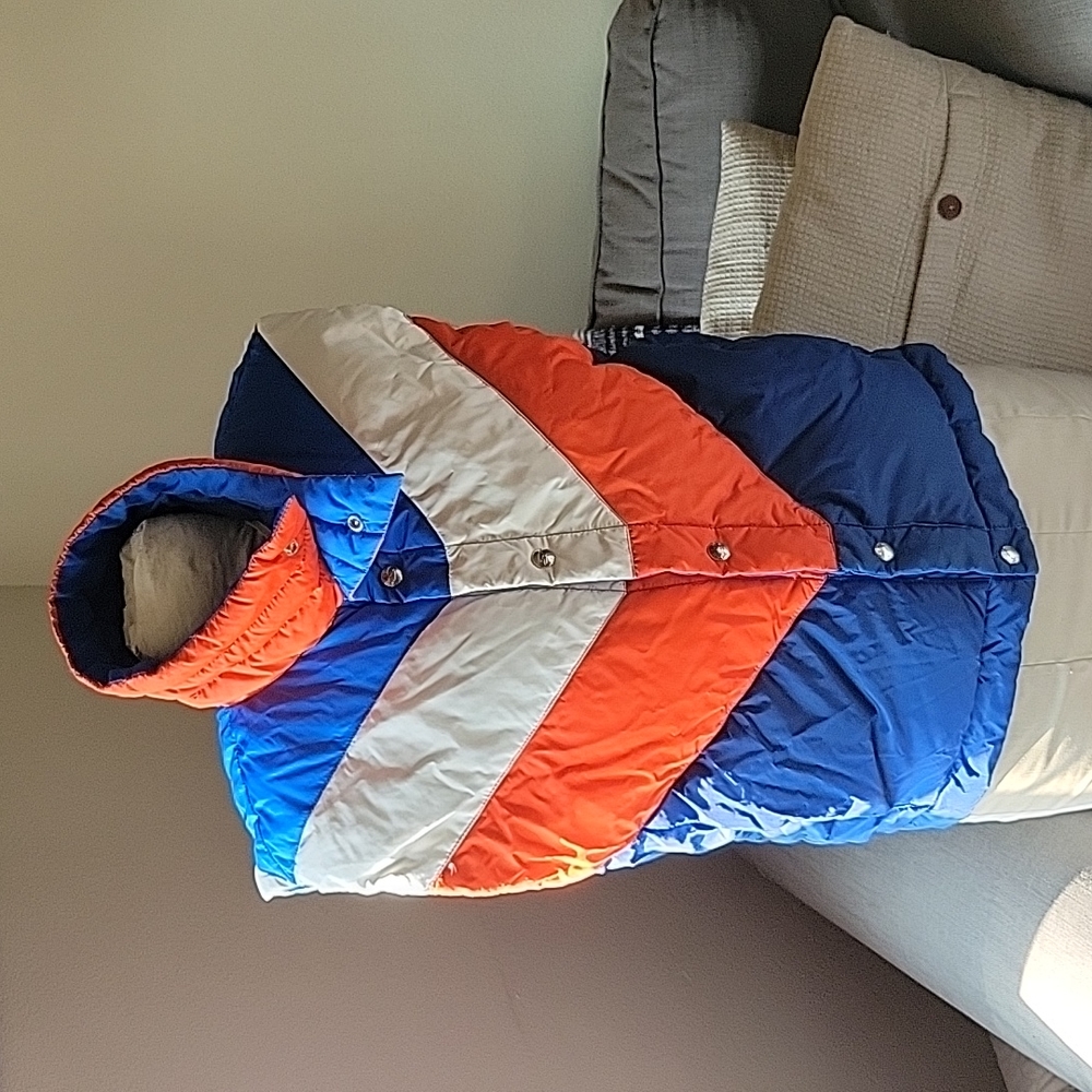 Vintage Mountain Products Corp Men's Down Vest